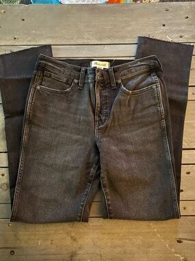 NWOT Madewell 90’s Stovepipe Mid-Rise Black Denim Size 27